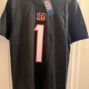 Nike Short Sleeve Tee. Cincinnati Bengals #1 Chase